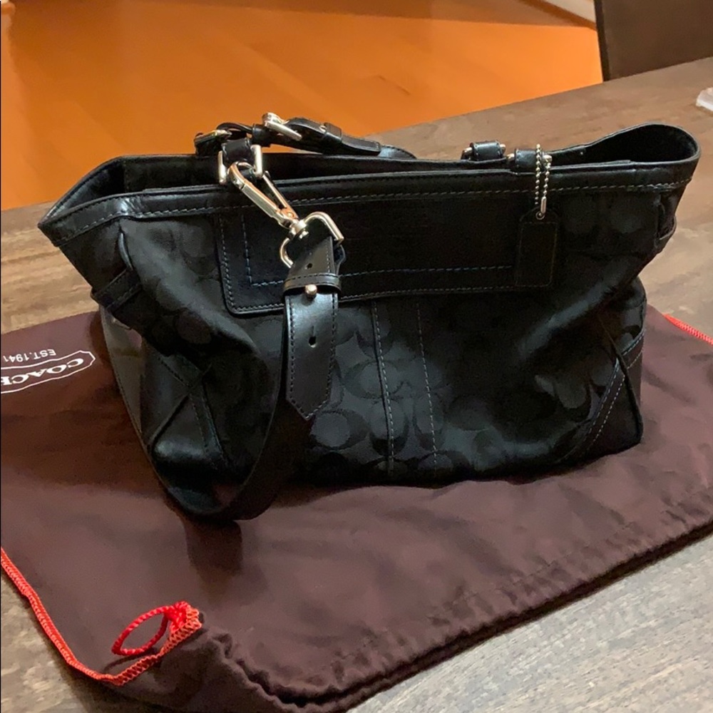 Coach Signature Canvas